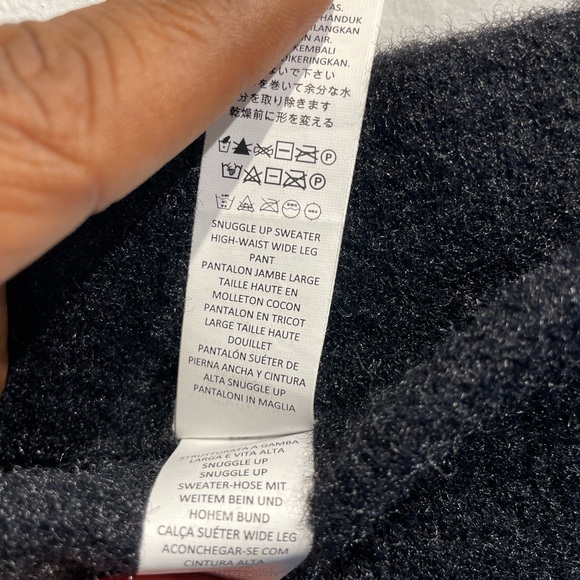 Snuggle Up Sweater High-Waist | Size M - Picture 5 of 5